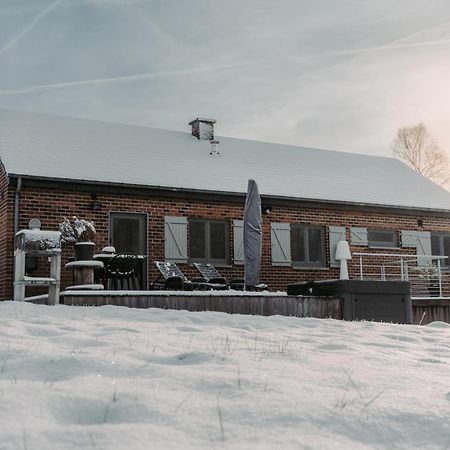 Villa Adurbuy Avec Jacuzzi Buitenkant foto